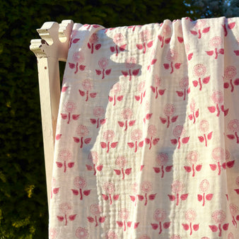 Woo Woo Muslin Swaddle - Rose Flower